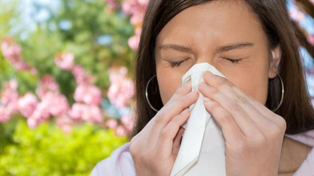 Алергічний риніт восени: причини і лікування