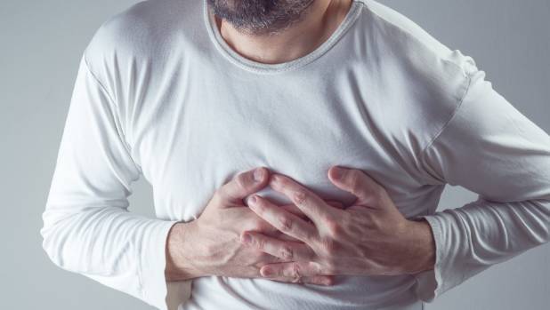 Як ангіна впливає на серце: можливі ускладнення та їх симптоми, профілактика